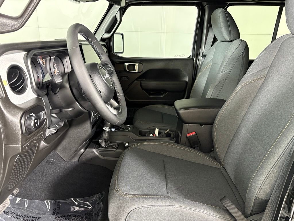 New 2026 Black Clear-Coat Exterior Paint Jeep Sport S image 21