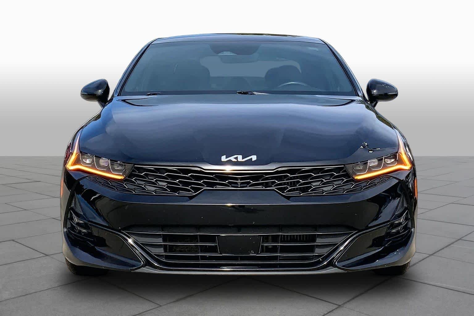 Used 2023 Ebony Black Kia GT-Line image 4