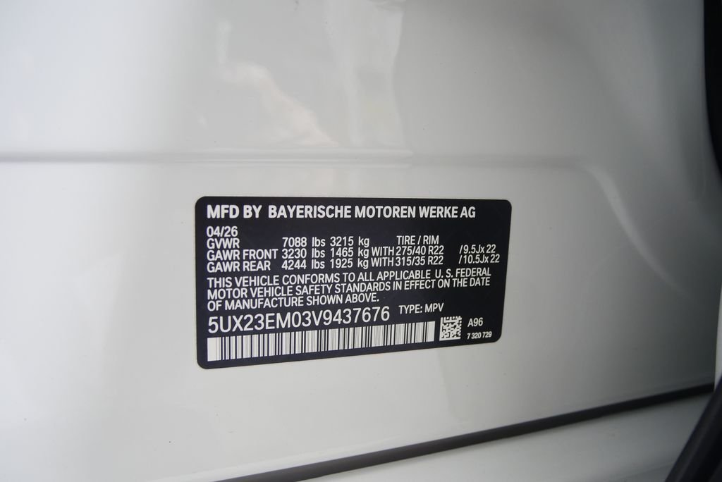 Certified Used 2027 Mineral White Metallic BMW xDrive40i image 26