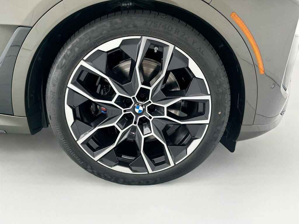 New 2027 Green Metallic BMW xDrive40i image 31