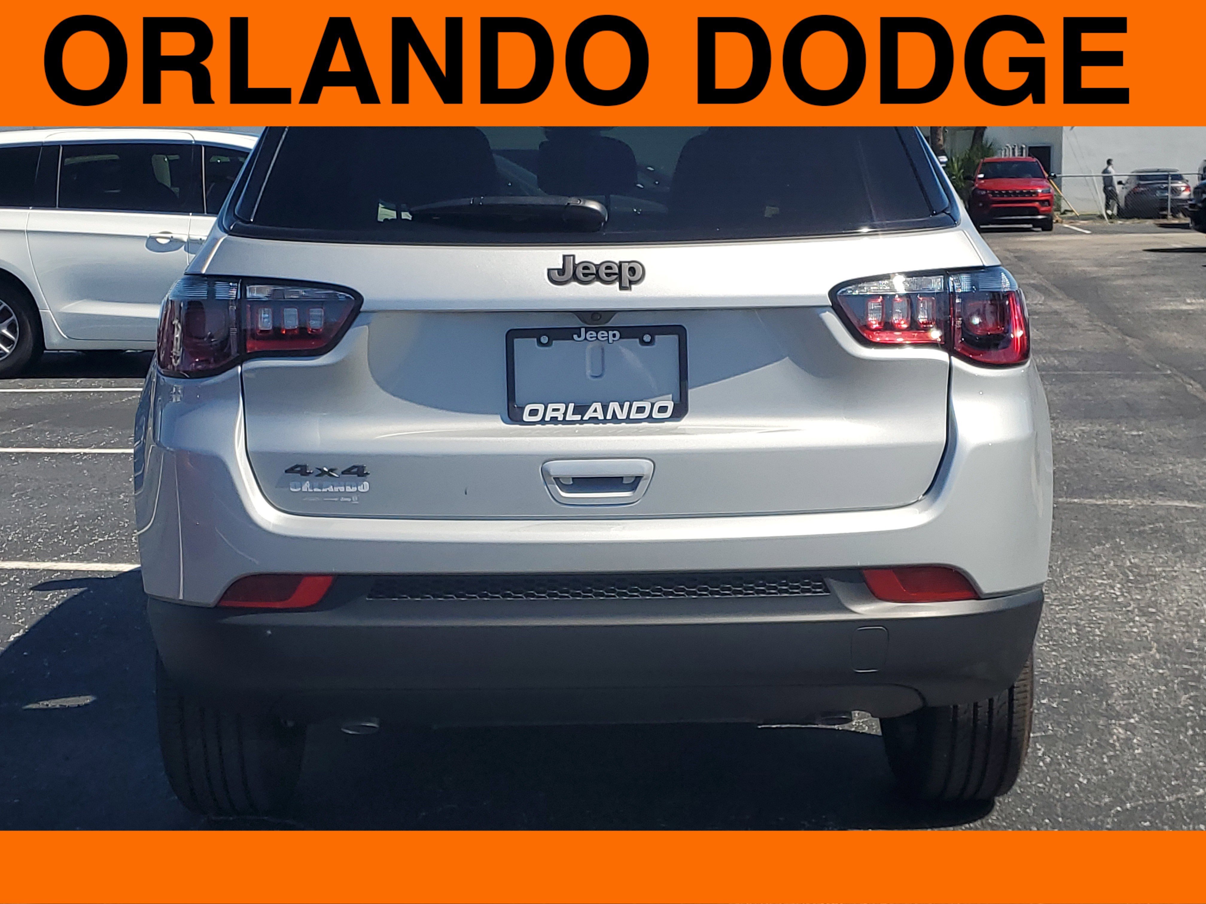 2026 Jeep Compass Latitude Altitude Special Edition photo 4