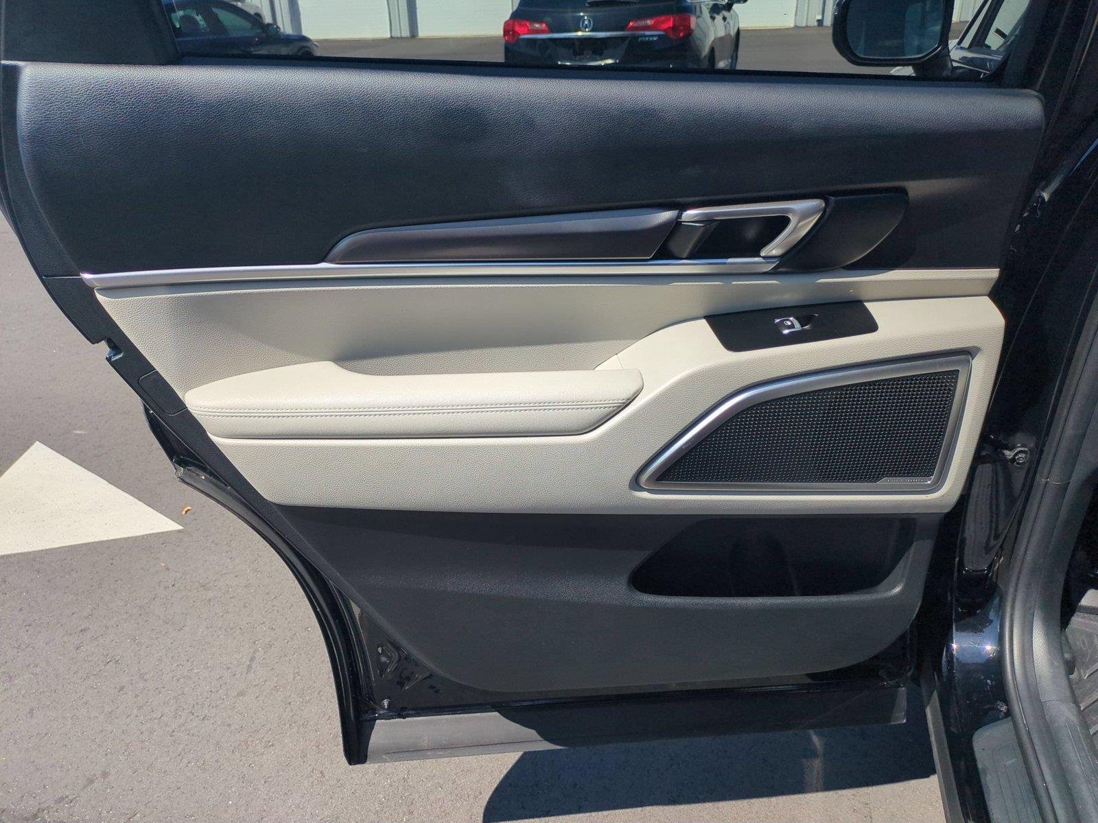 Used 2024 Ebony Black Kia S image 32