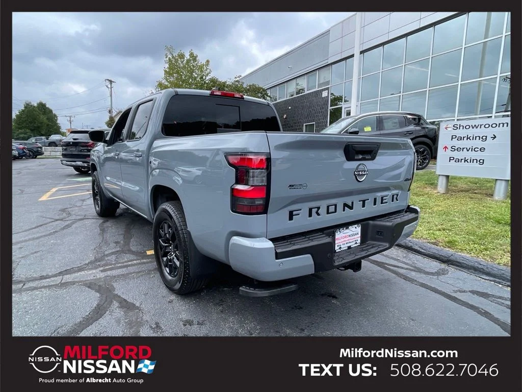 Used 2026 Gray Nissan SV image 3