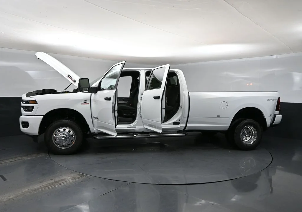 New 2026 White Ram Big Horn image 57