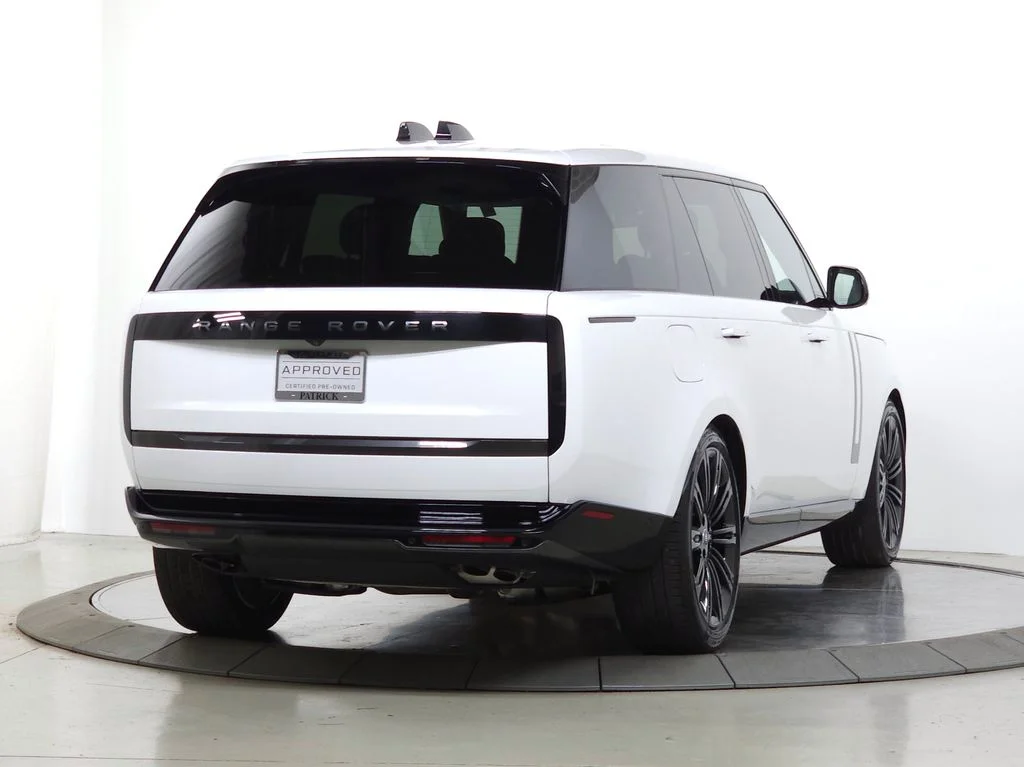 Certified Used 2025 White Land Rover SE image 8
