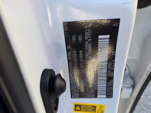 Used 2019 White Toyota LE image 7