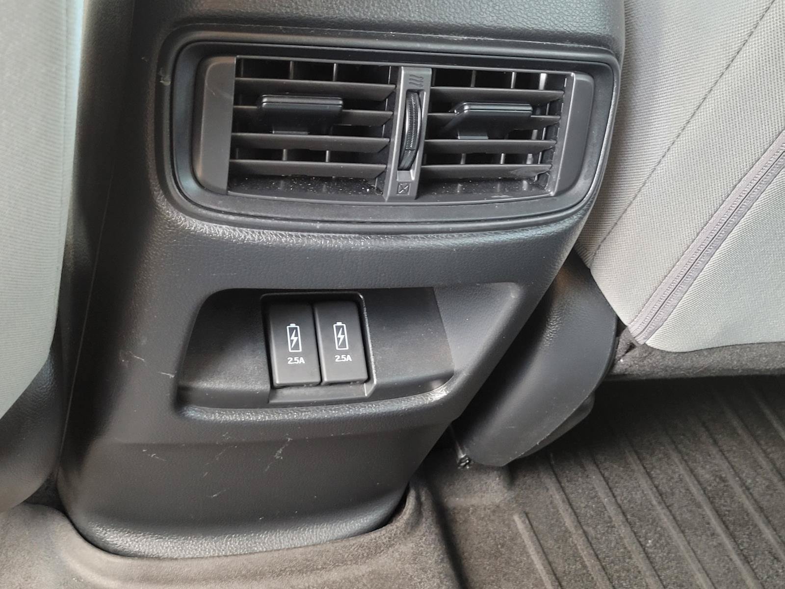 Used 2020  Honda EX image 24