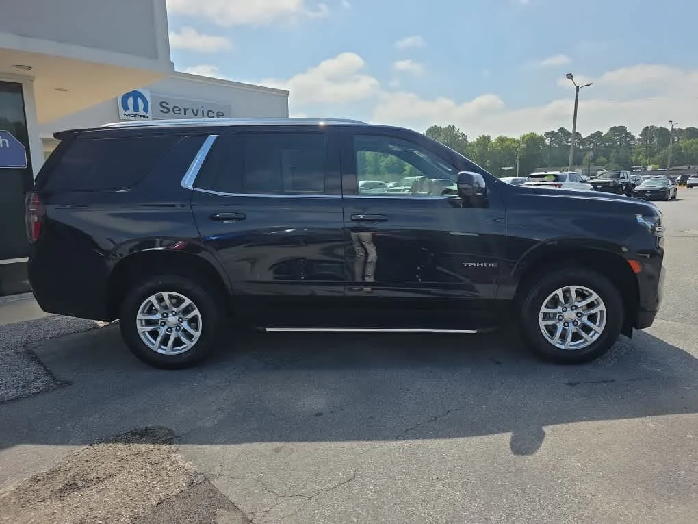 Used 2022 Midnight Blue Metallic Chevrolet LT image 14