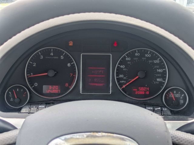 Used 2006 Silver Audi 2.0T image 27