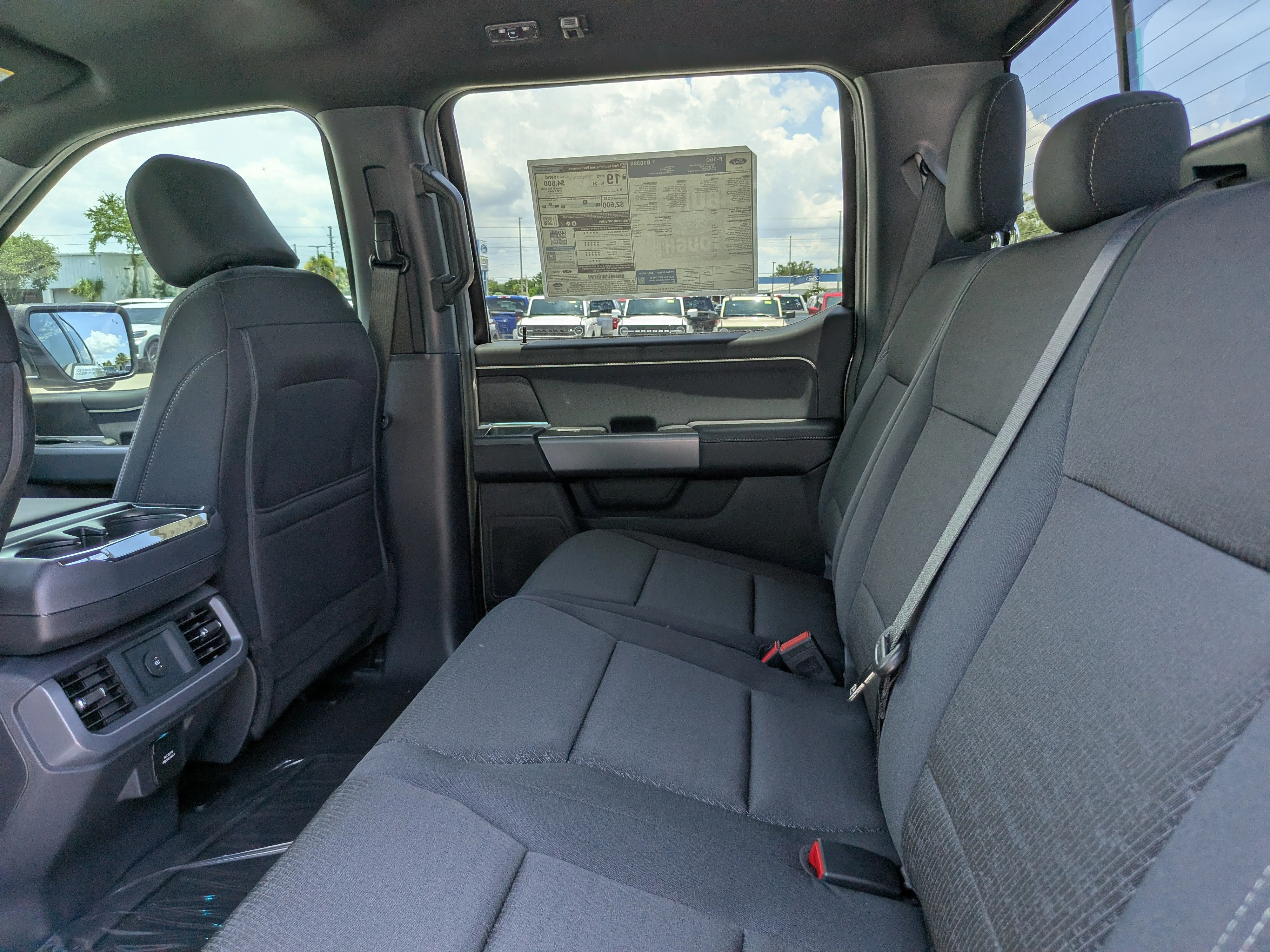 New 2026 Avalanche Ford XLT image 16