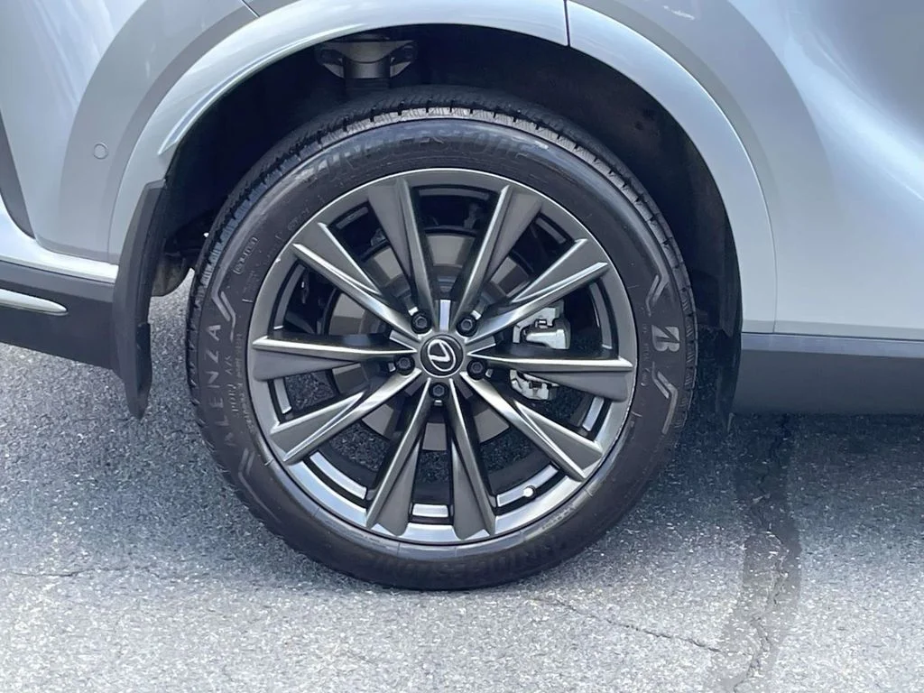 Certified Used 2023 Silver Lexus 350 F Sport Handling image 15
