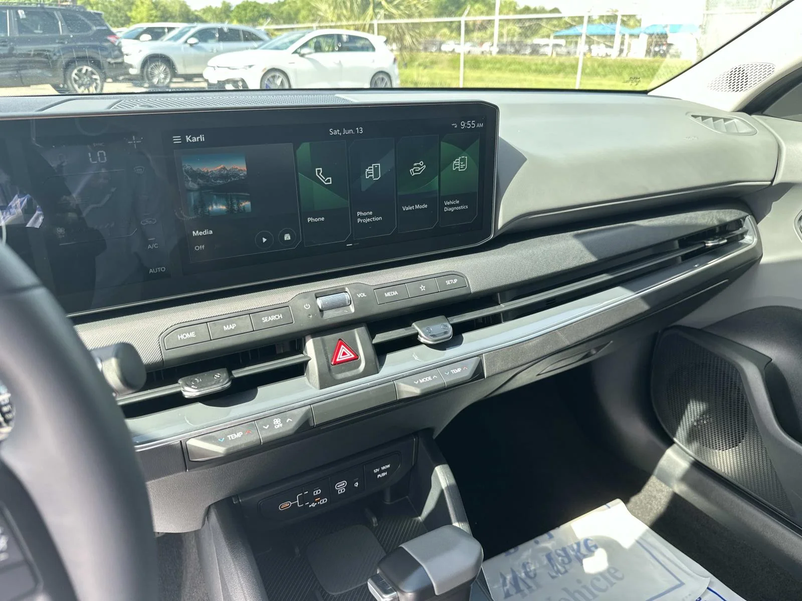 Used 2025 Morning Haze Kia EX image 14