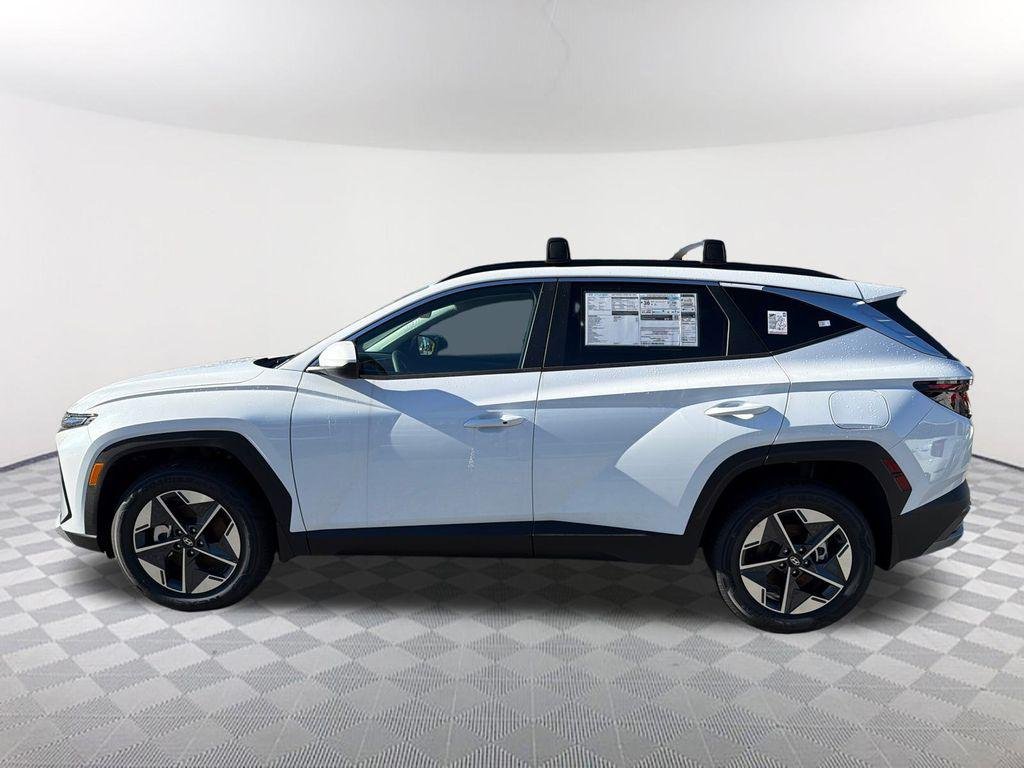 New 2026 White Hyundai SEL AWD image 8