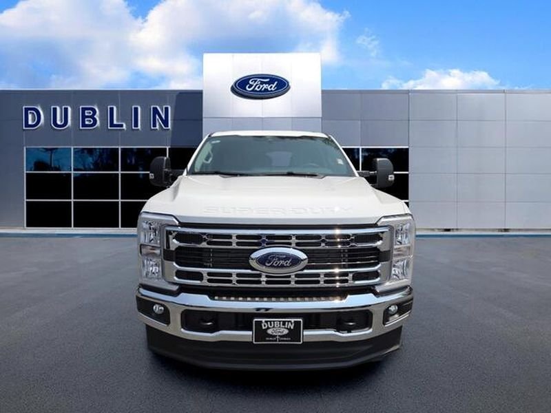 New 2026 Oxford White Ford F-250® XLT image 2