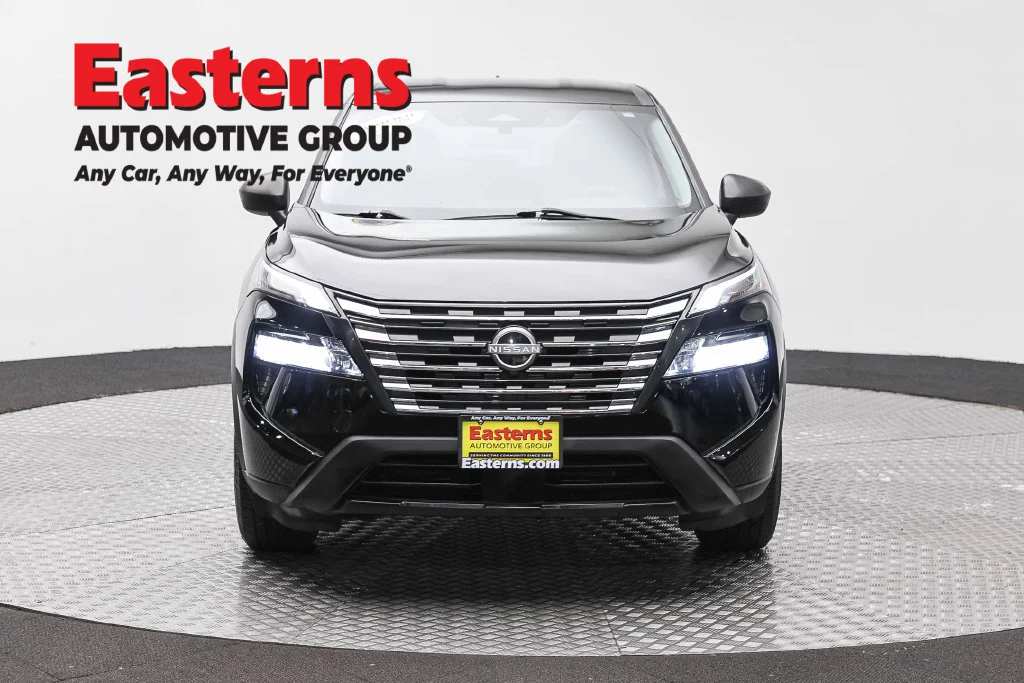 Used 2024 Black Nissan S image 2
