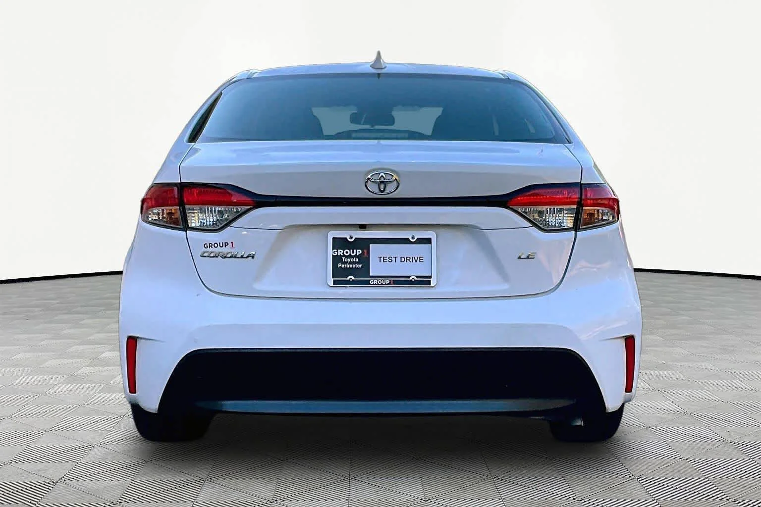 Used 2024 Ice Cap Toyota LE image 5
