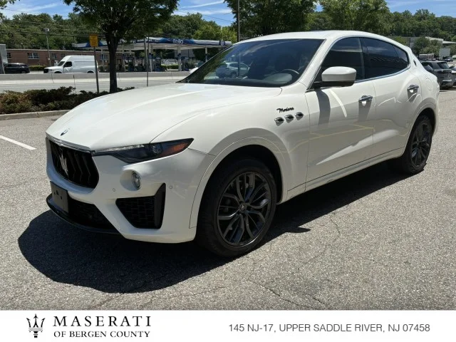 2023 Maserati Levante Modena's photo