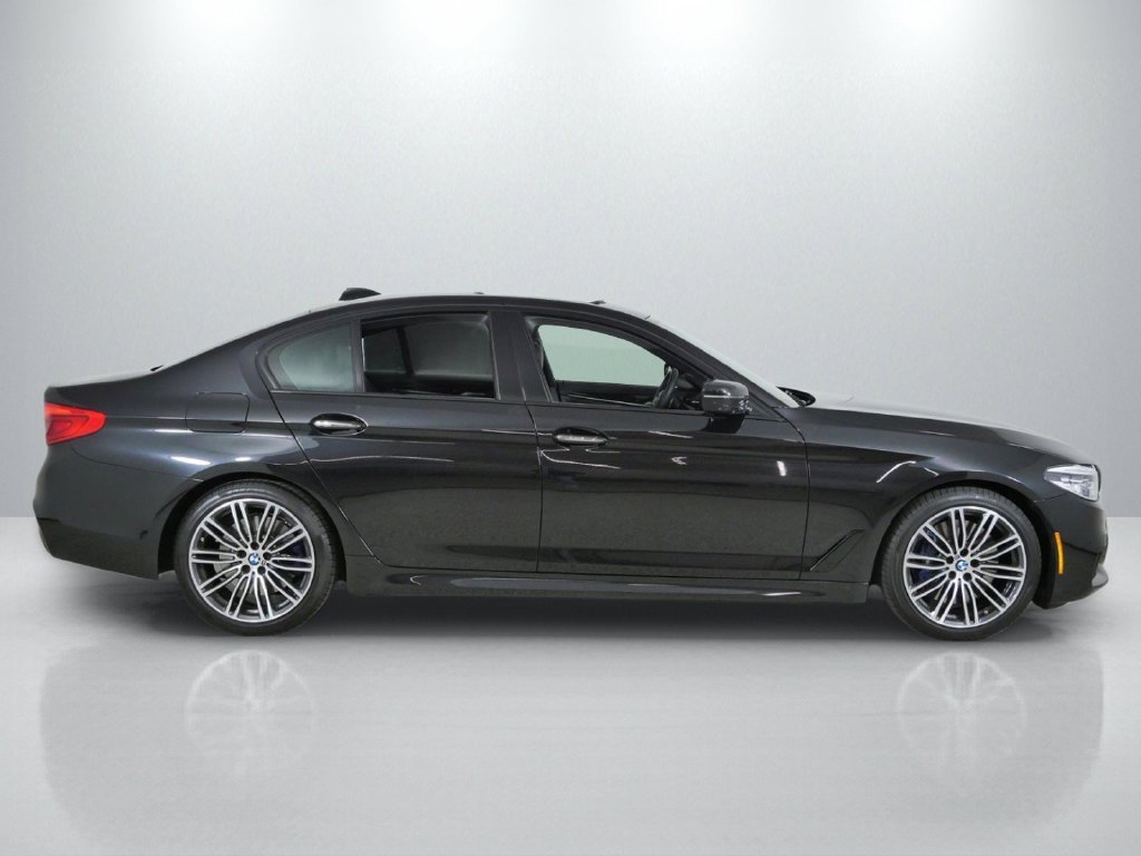 Used 2018 Black Sapphire Metallic BMW 540i xDrive image 9