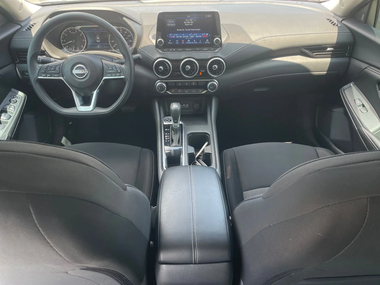 Used 2025 Gray Nissan SV image 9