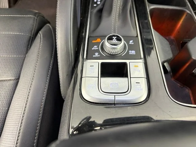 Used 2021 Gray Kia SX image 28