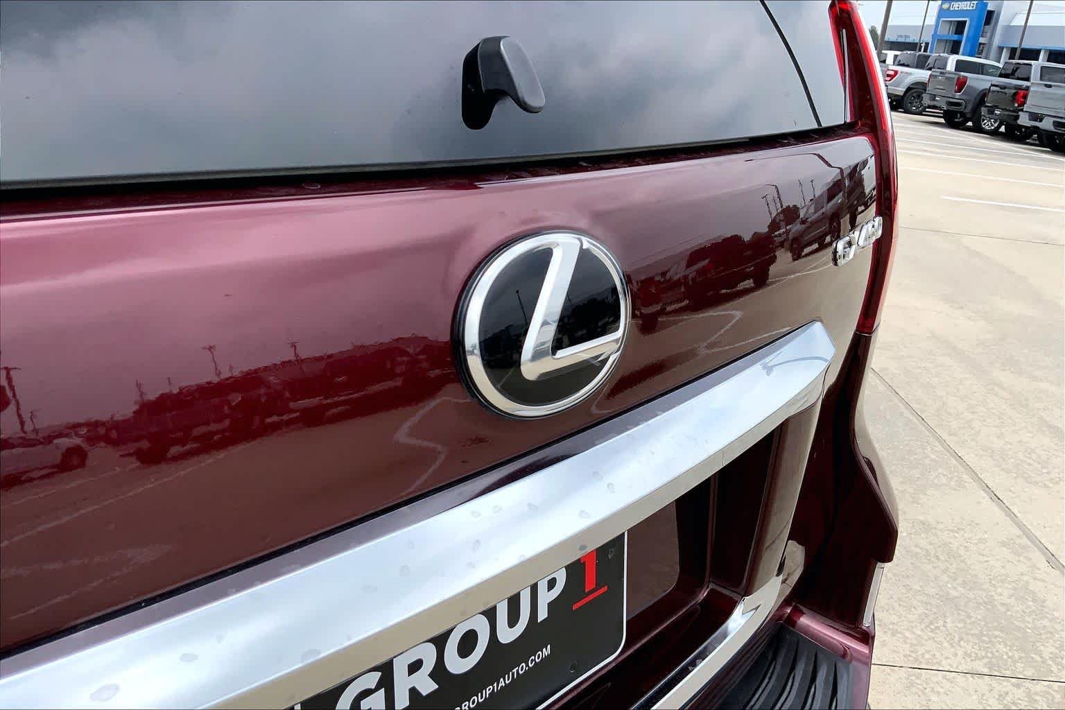 Used 2022 Claret Mica Lexus Luxury image 31