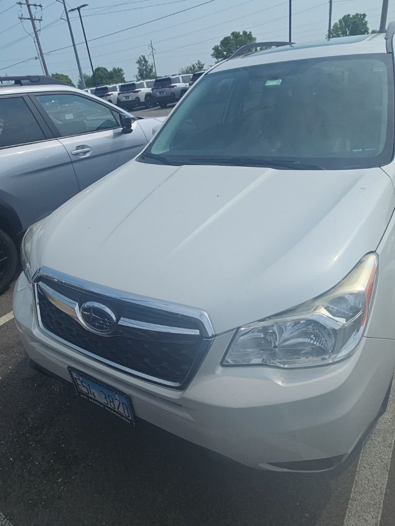 Used 2015 Satin White Pearl Subaru 2.5i Premium image 3