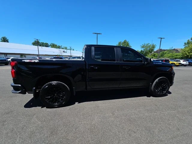 Used 2023 Black Chevrolet RST image 10