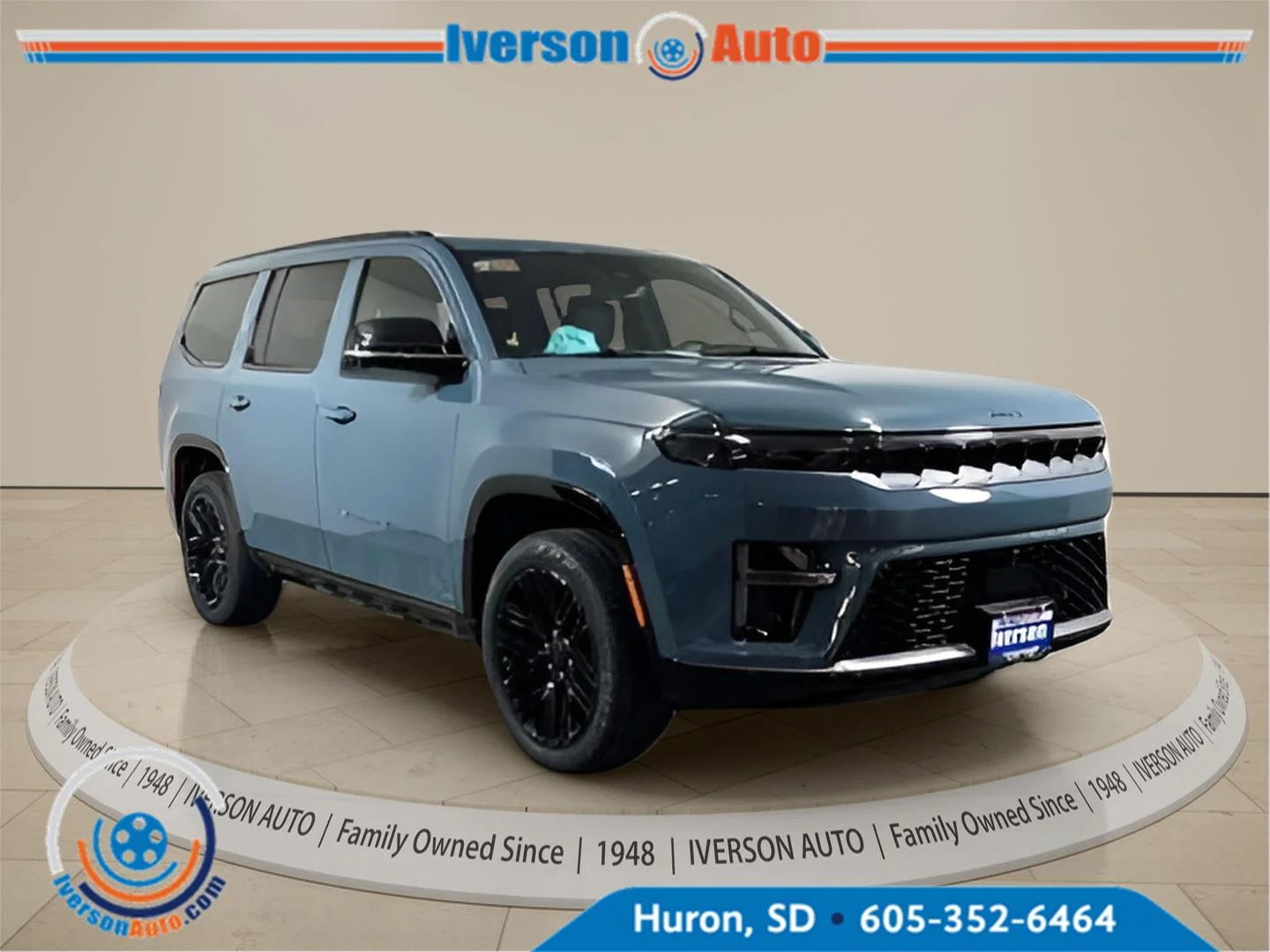 New 2026 Steel Blue Exterior Paint Jeep Limited Reserve image 2