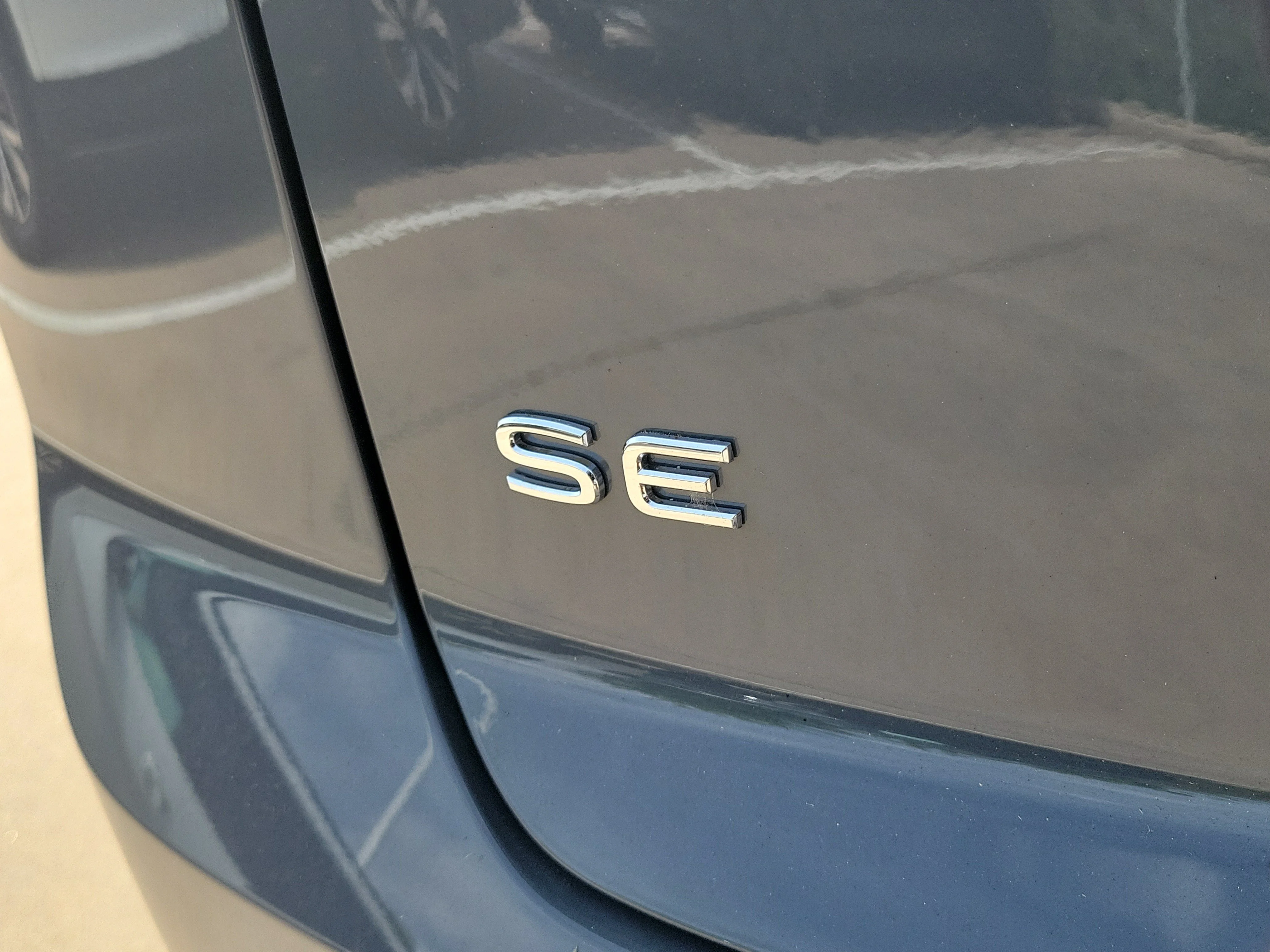 New 2026 Gray Volkswagen 2.0T SE w/Technology image 5