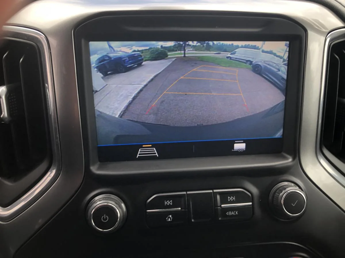 Used 2020 Grey Chevrolet 4WD Crew Cab 147" RST image 15