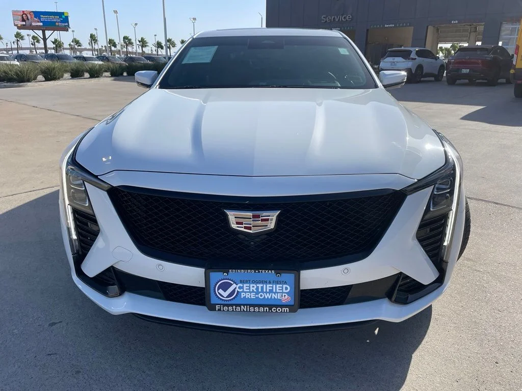 Used 2025 White Cadillac Sport image 3