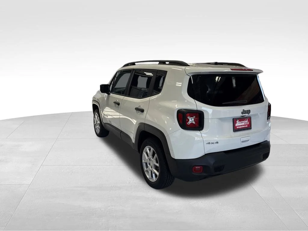 Used 2021 White Jeep Sport image 5