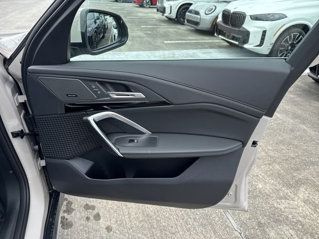 New 2026 Dune Grey Metallic BMW xDrive28i image 8