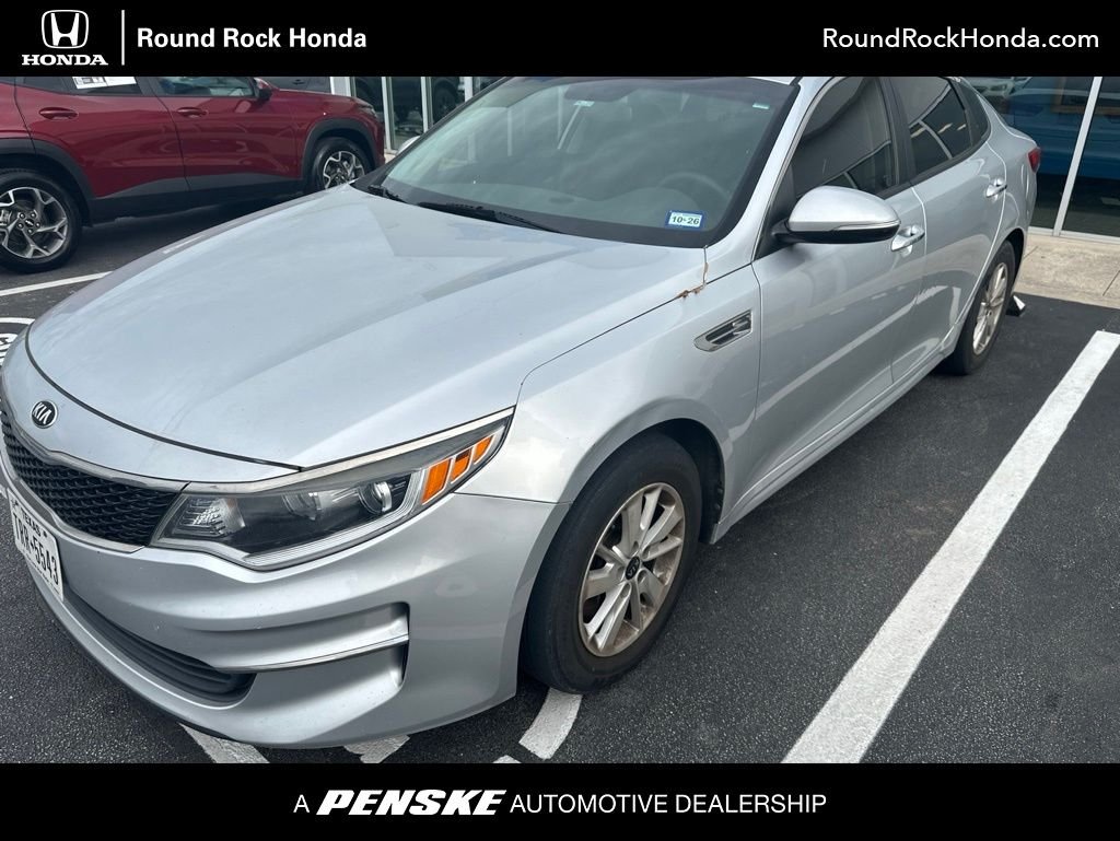 2016 Kia Optima LX AT's photo
