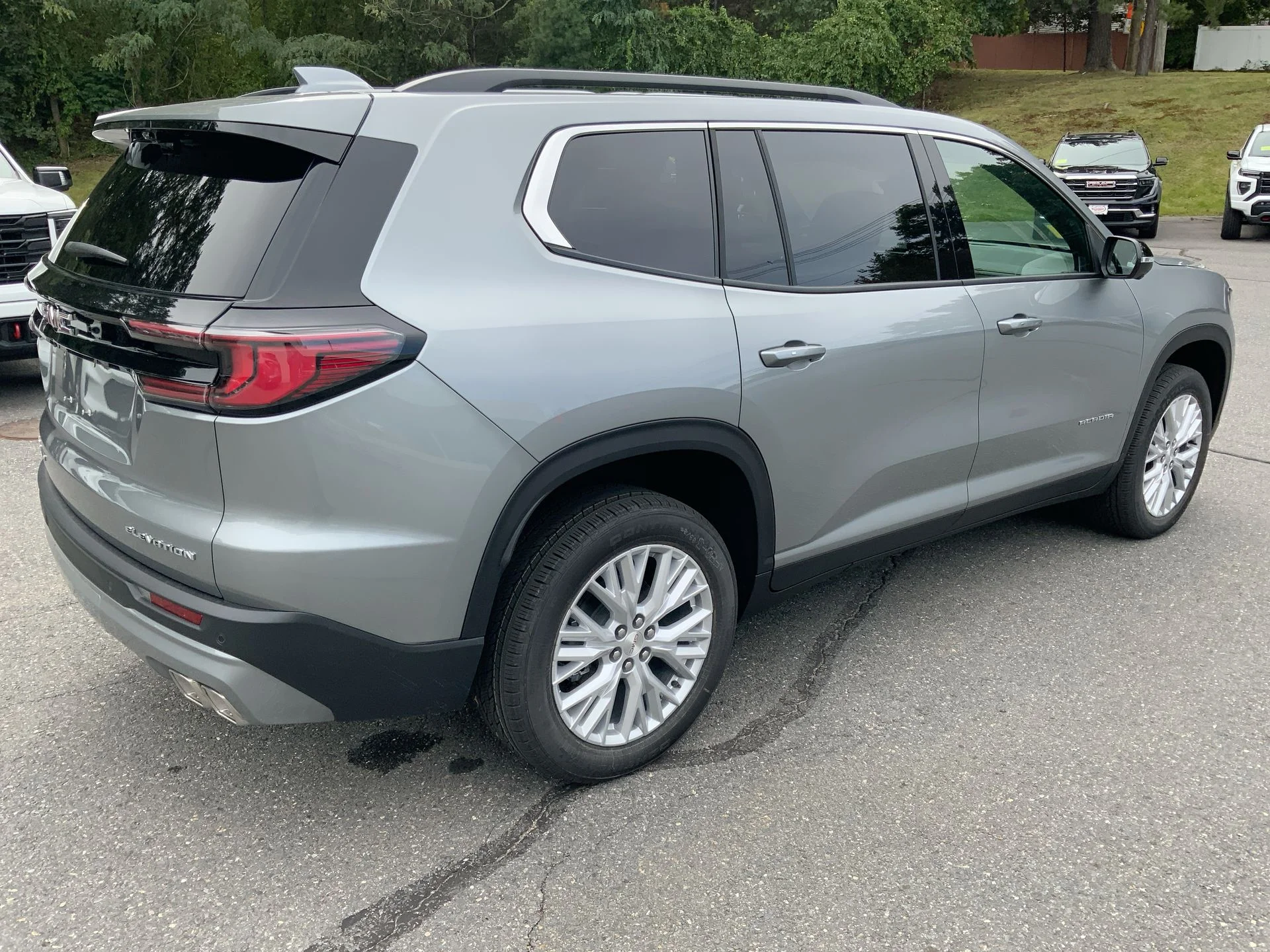 2027 GMC Acadia Elevation - Photo 46