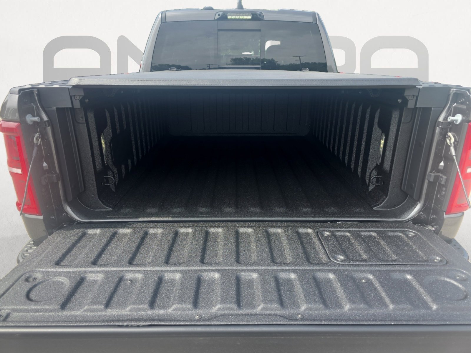 New 2026 Granite Crystal Metallic Clearcoat RAM Longhorn image 12