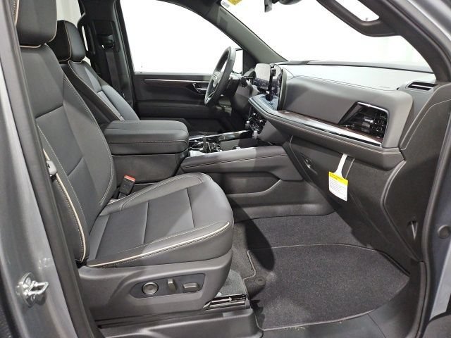 2026 Chevrolet Tahoe Premier - Photo 19