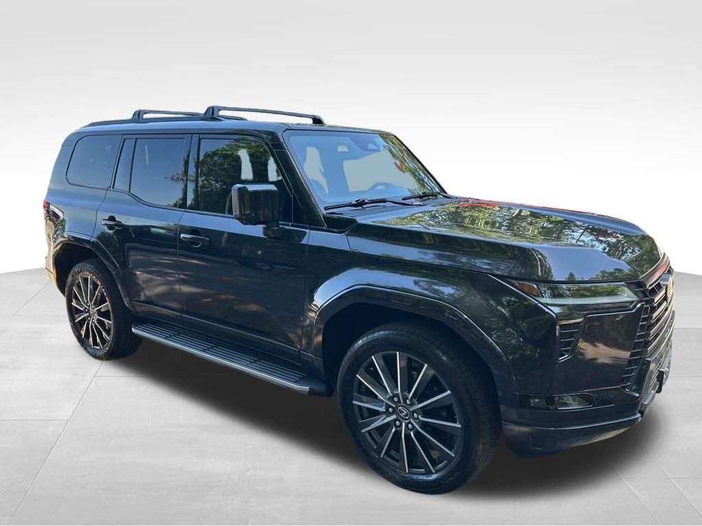 Used 2025 Black Lexus 550 Luxury image 8