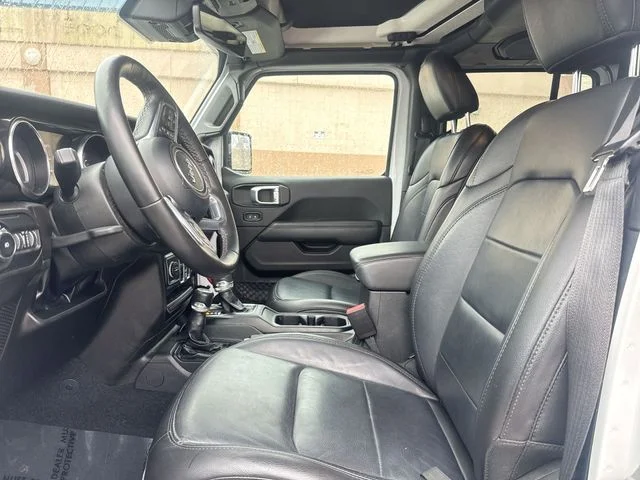 Certified Used 2022 White/off-white Jeep Unlimited Sahara Altitude image 11
