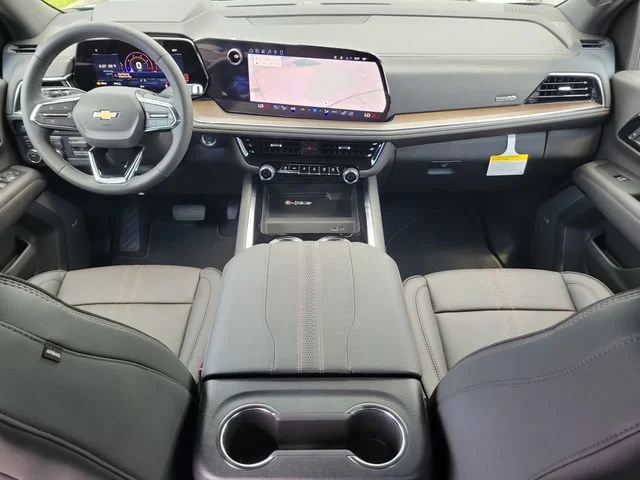 2026 Chevrolet Suburban High Country - Photo 17
