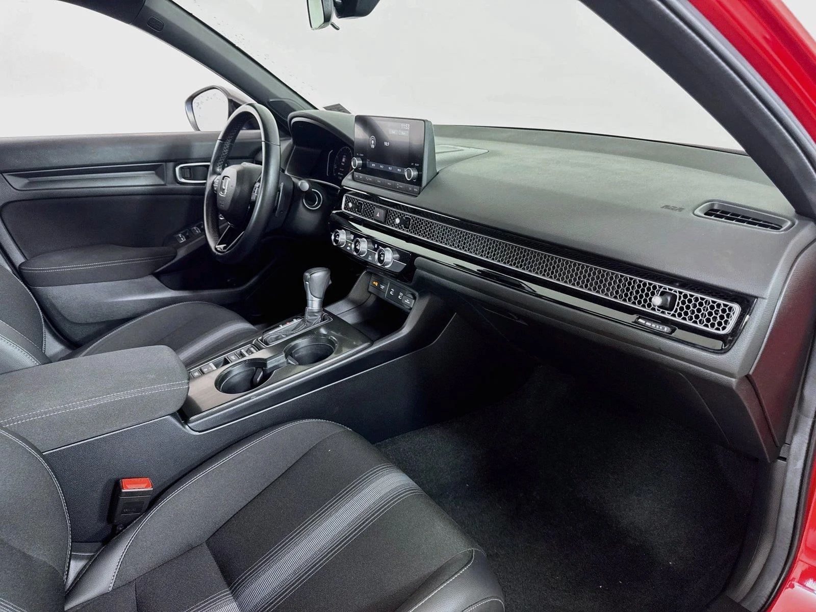 Used 2025 Rallye Red Honda Sport image 26