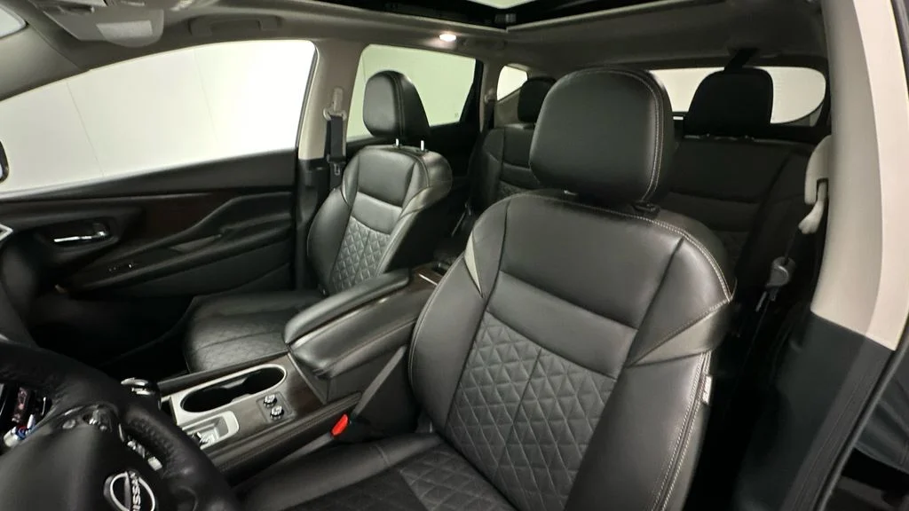 Certified Used 2023 Black Nissan Platinum image 9
