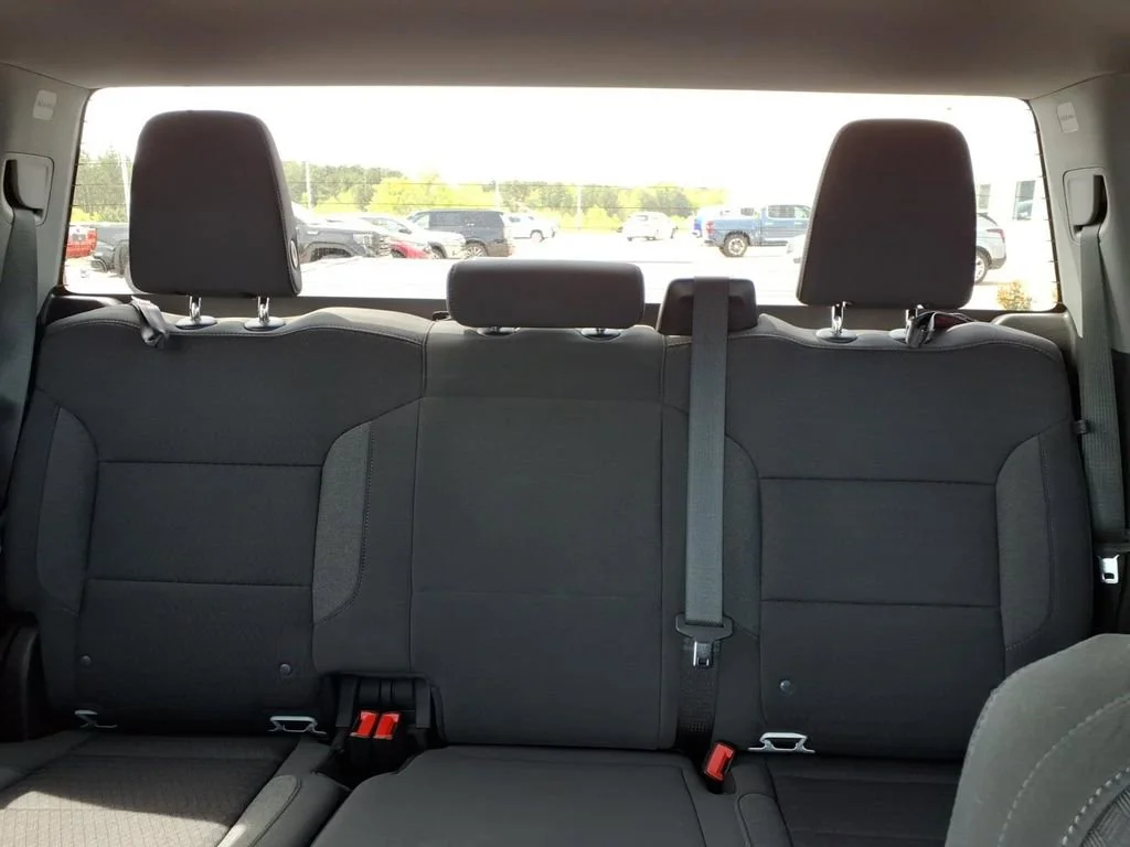 Used 2023 Summit White Chevrolet RST image 16