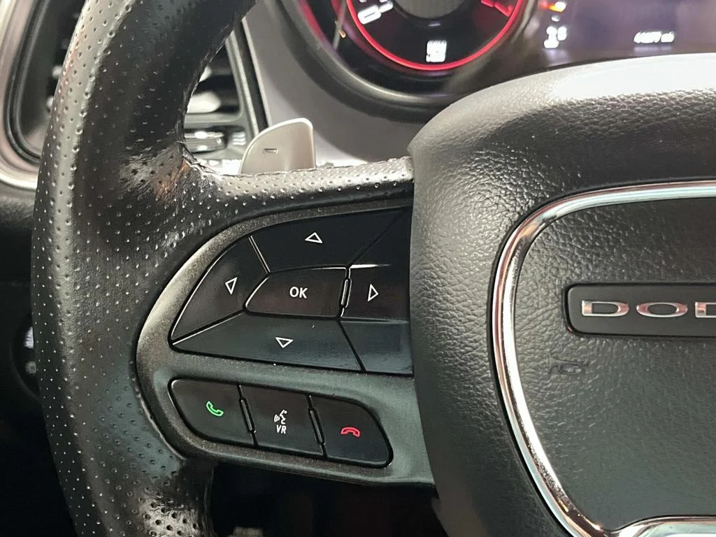 Used 2021 Torred Clearcoat Dodge R/T 5.7L HEMI 1 Owner image 17