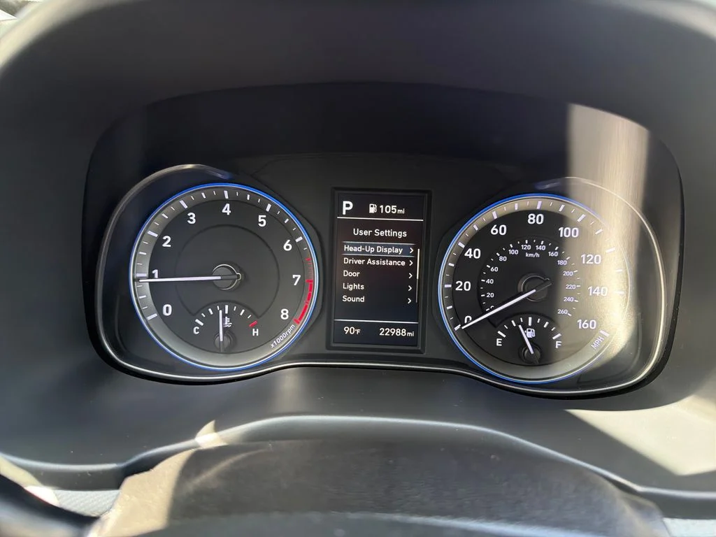 Used 2021 Lunar White Hyundai Ultimate image 19