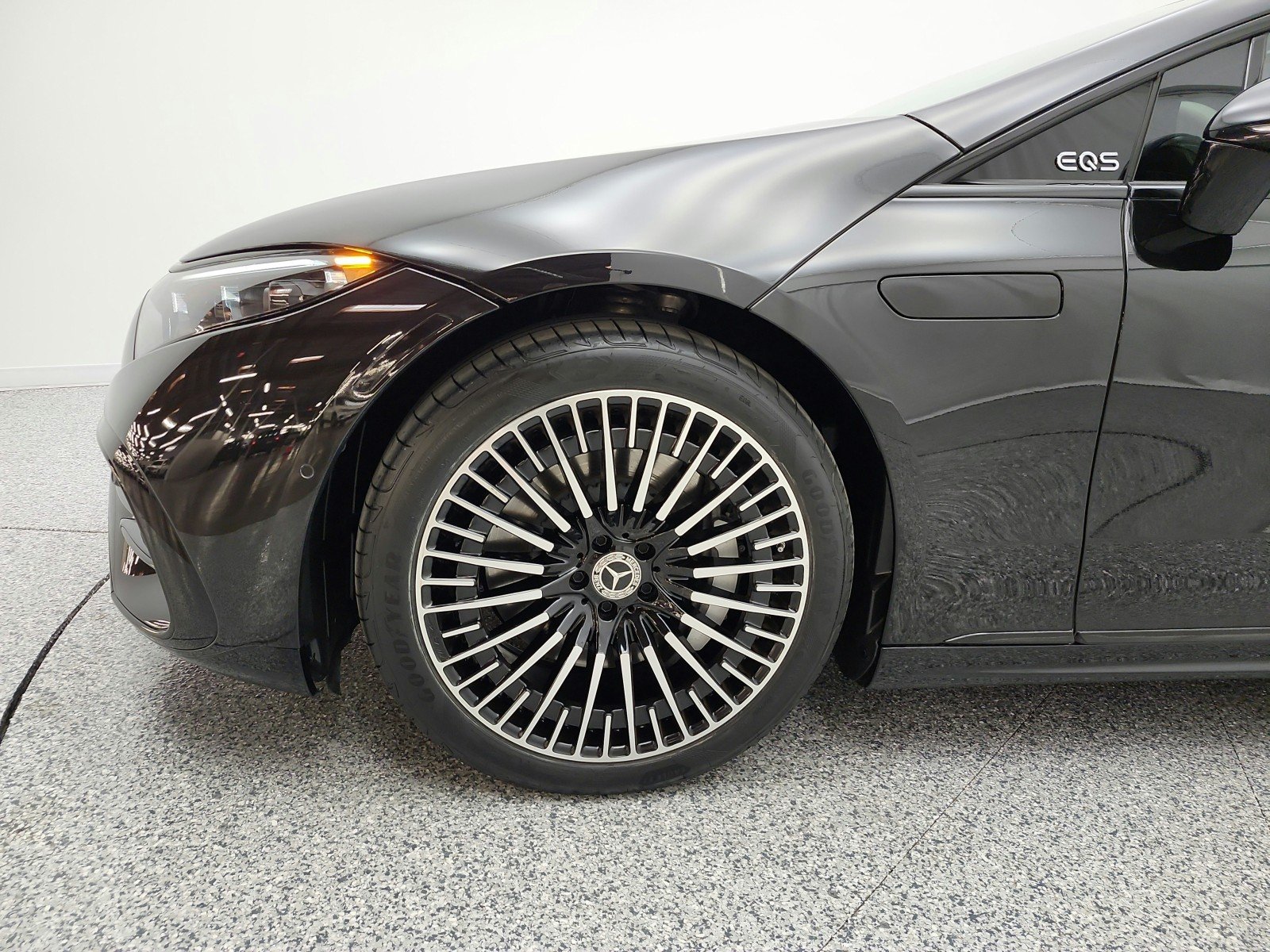 Certified Used 2023 Obsidian Black Metallic Mercedes-Benz EQS 450+ Sedan image 21