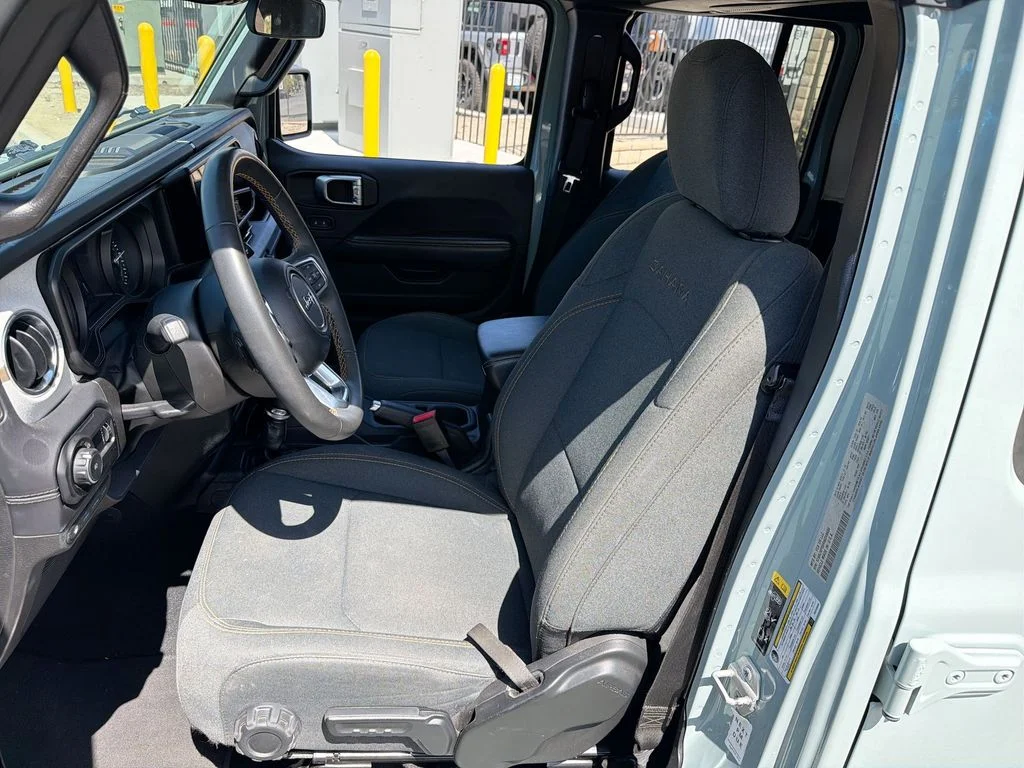 Used 2024 Gray Jeep Sahara 4xe image 13