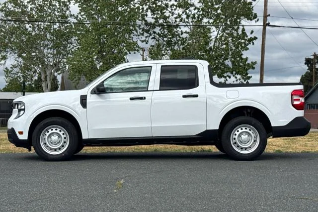 New 2026 Oxford White Ford XL image 8