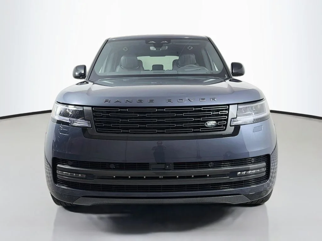 New 2026 Varesine Blue Land Rover SE image 2