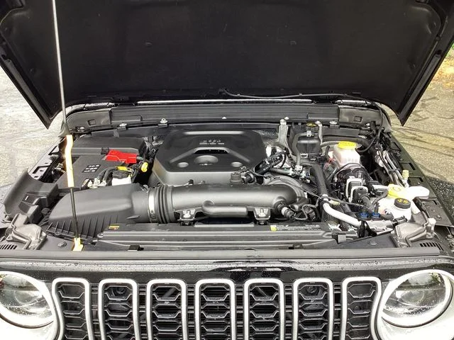 Certified Used 2025 Black Clearcoat Jeep Sahara image 20